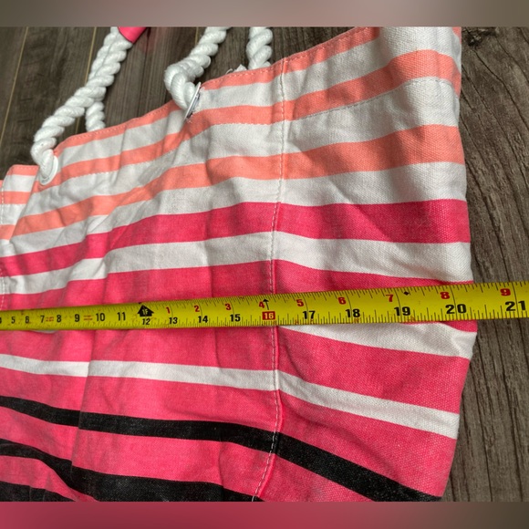 Victoria’s Secret pink, white and black beach bag tote - Picture 10 of 11